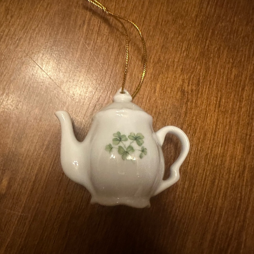 White Teapot Ornament with Green Clover Design - Picture 4 of 4
